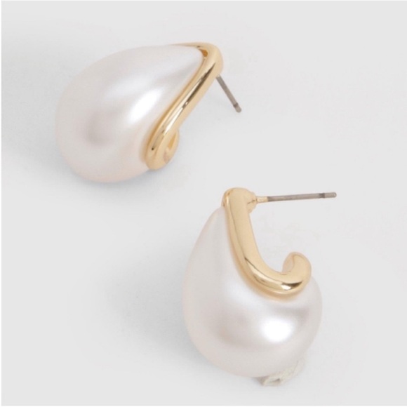 New! Anthropologie Gold Pearl Teardrop Earrings (1016) NWOT - Picture 2 of 3